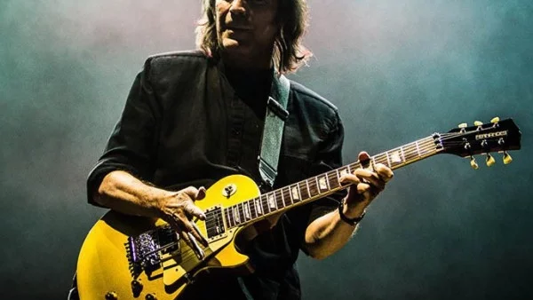 Концертът на Steve Hackett на 31 май ще бъде с нова локация – клуб Music Jam!