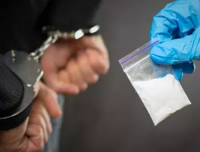 Арестуваха четирима дилъри на дрога и марихуана в Пловдив