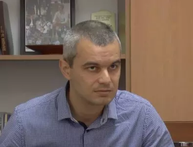 Костадинов: Вътрешният министър да каже за охранителите и боксовете срещу протестиращи (ВИДЕО)