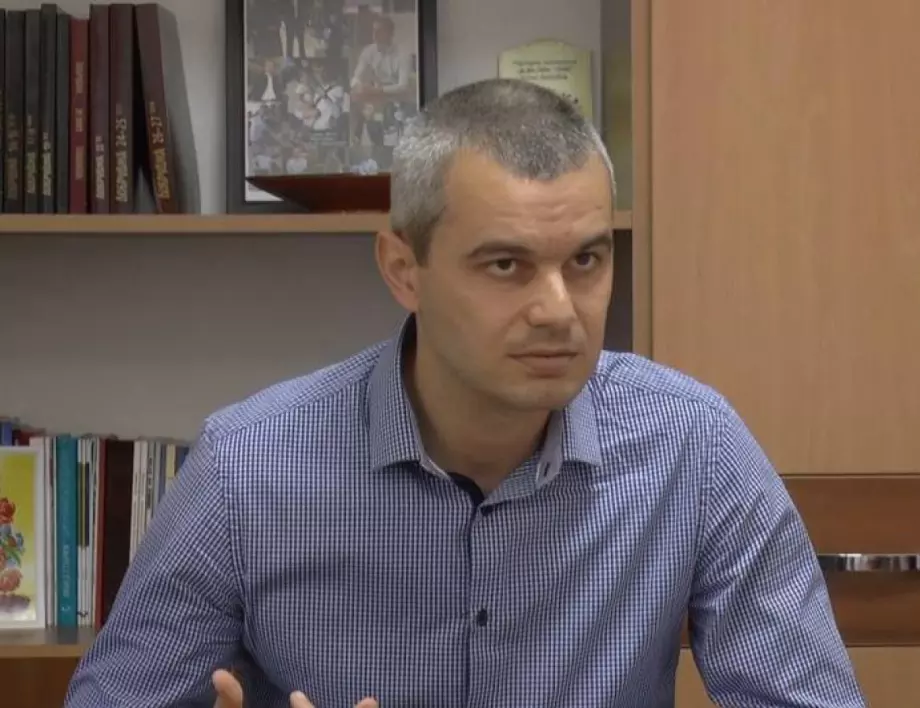 Костадин Костадинов: Направихме резултат, граничен за влизане в парламента - отиваме на скорошни избори