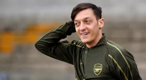 {{ otherArticle[0].article.title }}