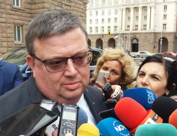 Цацаров счита, че президентът е подранил с консултациите за нов главен прокурор
