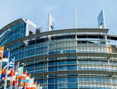 Претърсиха офиси в Европейския парламент след корупционния скандал