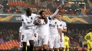 {{ otherArticle[0].article.title }}