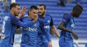 {{ otherArticle[0].article.title }}