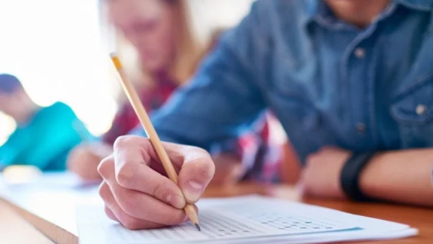 ГЕРБ с нова порция обещания в сферата на образованието