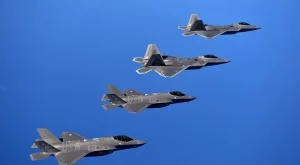 Супер изтребителите F-35 поевтиняват сериозно