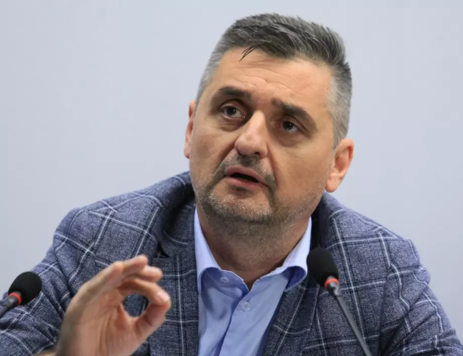 Кирил Добрев: Оставката на правителството е неизбежна