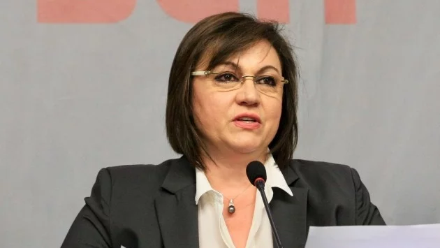 Започна Конгресът на БСП: Делегати предложиха Нинова да оттегли оставката си