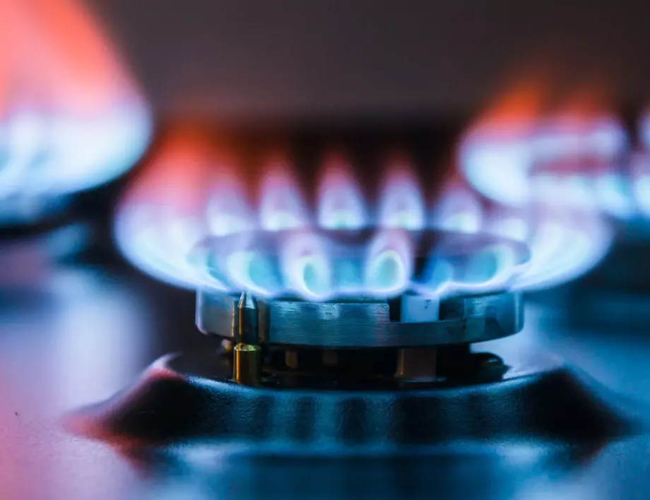 Предлагат природният газ да поскъпне с почти 10% от ноември