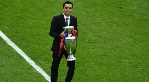 {{ otherArticle[0].article.title }}