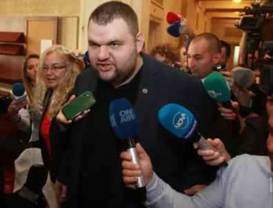 Пеевски няма да ходи в европарламента, бил по-нужен в България