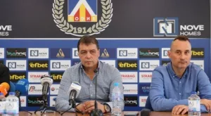 {{ otherArticle[0].article.title }}