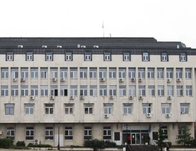 Общински служители в Асеновград отказват обществена информация. Не знаят закони