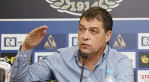 Хубчев: Шансовете ни са малки, но излизаме в атака от първата минута