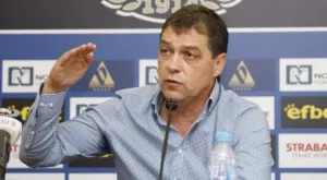 Ясни са избраниците на Петър Хубчев за реванша срещу АЕК