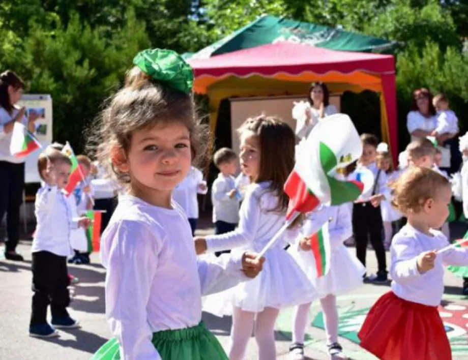 Пристрояват 2 детски ясли в София за нови 6 групи