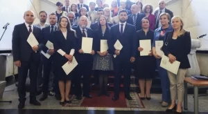 Официално: Ето кои са 17-те български евродепутати