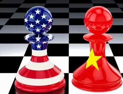 Американският посланик в Китай се оттегля 
