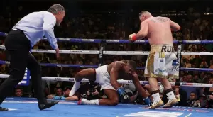 {{ otherArticle[0].article.title }}