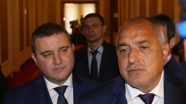 И ГЕРБ се включи в надпреварата за сваляне на ДДС