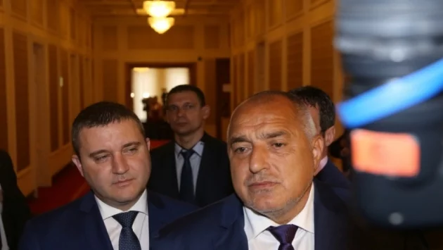 Държавна помощ за самонаетите - как е в Европа и какво искат адвокати от Борисов и компания