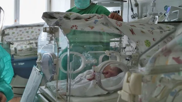 Тризнаци се родиха в столична болница