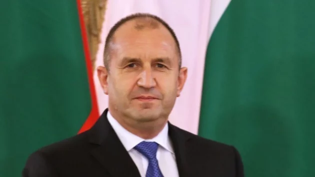 Радев удостои с орден "Стара планина" първа степен посланика на Германия