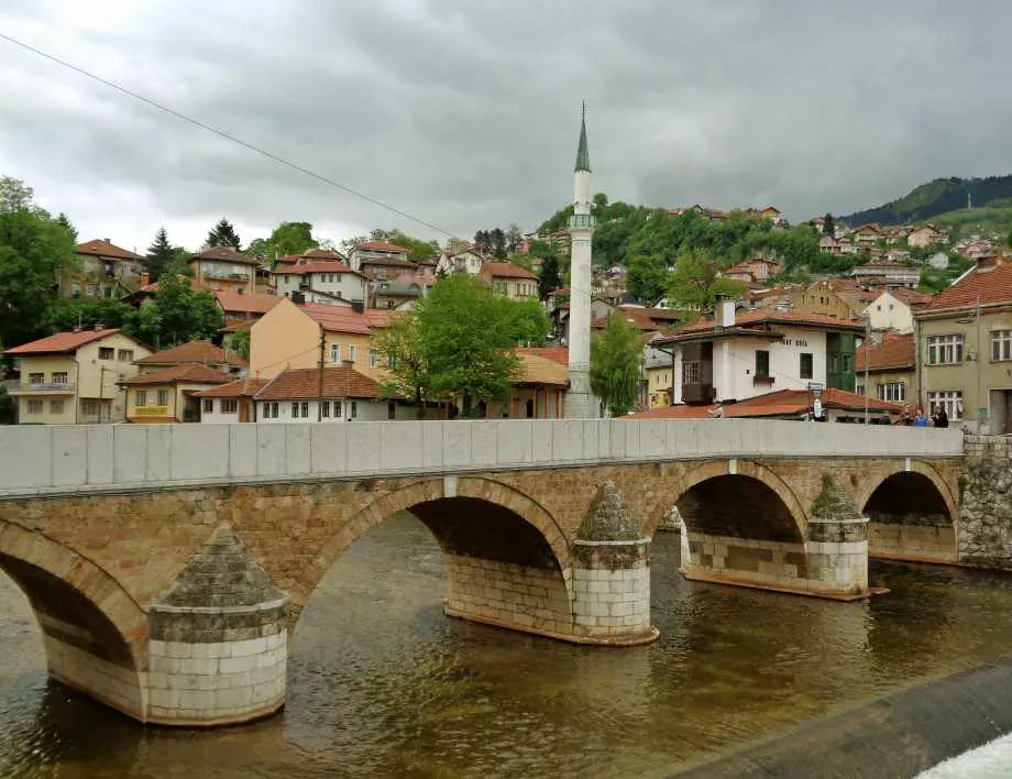 Изетбегович:Босна и Херцеговина няма да ходи в НАТО, ако сърбите не искат
