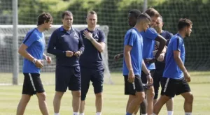 {{ otherArticle[0].article.title }}