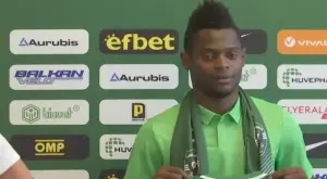 {{ otherArticle[0].article.title }}