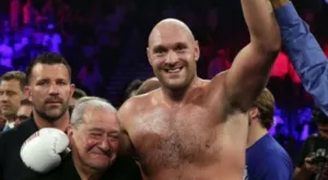 Боб Аръм за Фюри: Не съм виждал толкова харизматичен боксьор след Мохамед Али