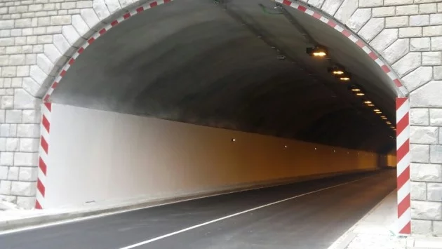 Движението в тунелите след Асеновград - временно в една лента