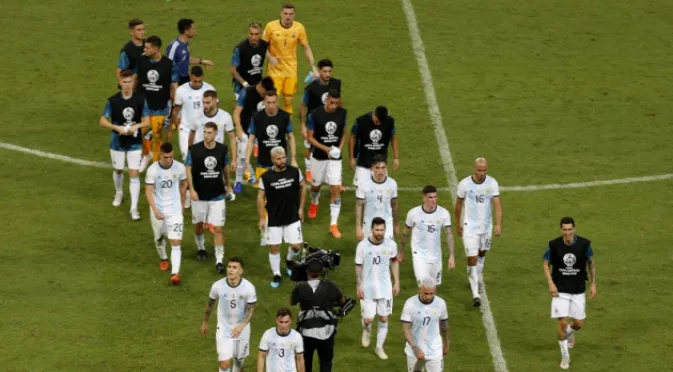 Аржентина започна с изненадваща загуба на Копа Америка