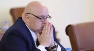 Красен Кралев: Държавата няма как да помогне на Дунав (Русе)