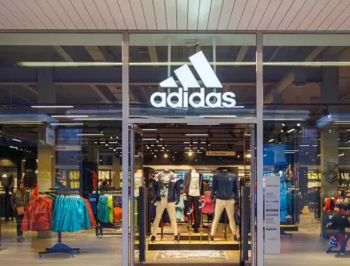 Adidas и Reebok напуснаха Русия, но руснаците пак купуват стоките им