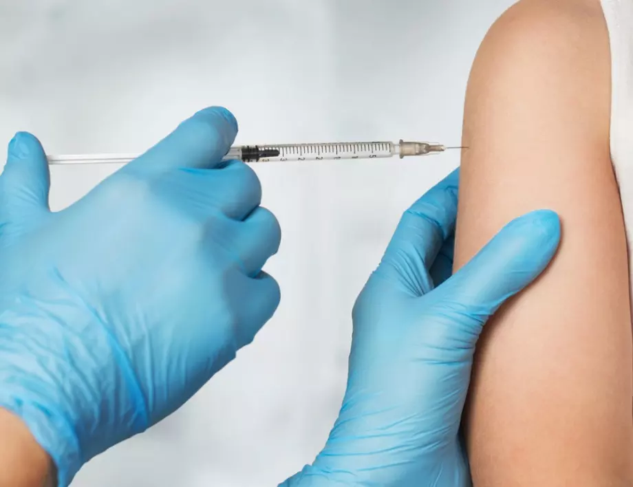 Могат ли бременни жени да се ваксинират срещу COVID-19?