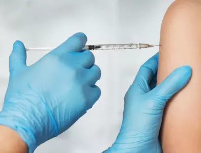Лекар: Преди да бъде ваксиниран даден пациент, той ще бъде прегледан