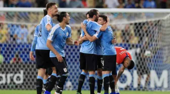 Уругвай спечели Група С след успех над шампиона на Копа Америка (ВИДЕО)