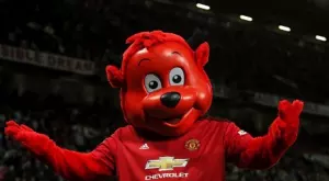 Разминаване в трансферната сума бави договорката за желан от Манчестър Юнайтед