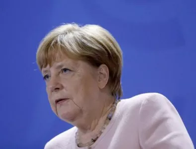 Меркел обвини Русия за края на Договора за ракетите