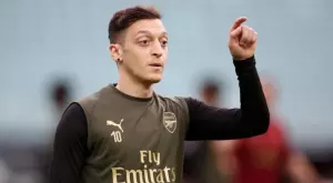 {{ otherArticle[0].article.title }}