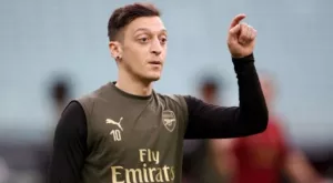 {{ otherArticle[0].article.title }}