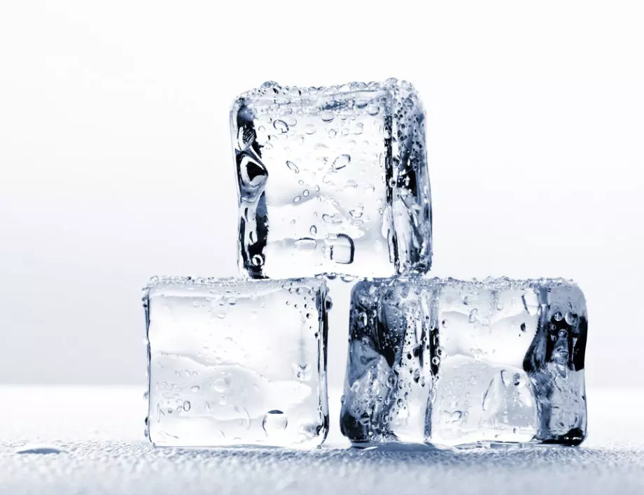 Направете си кубчета лед за многократна употреба! Не се топят и не разреждат напитката!