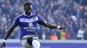 {{ otherArticle[0].article.title }}