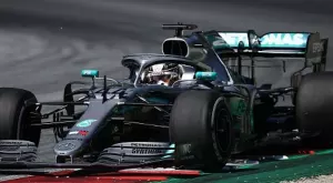 Подигравка? Сложиха шампиона Верстапен не като втори, а като трети най-добър