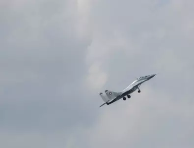 Видео документира полет на изтребител МиГ-31 в стратосферата (ВИДЕО)