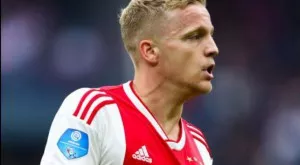 {{ otherArticle[0].article.title }}