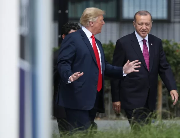 Yeni Şafak: Как отношенията между САЩ и Турция стигнаха до сегашното си състояние?