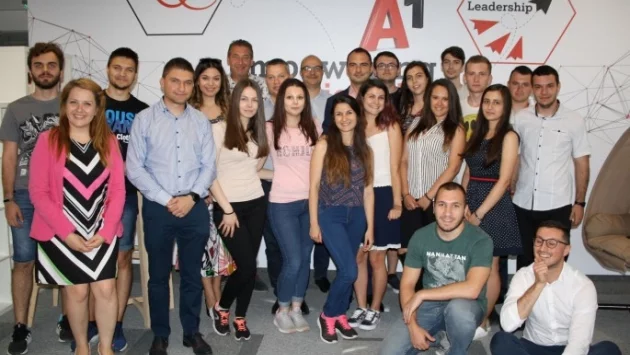 А1 дава началото на „A1 лятна академия” 